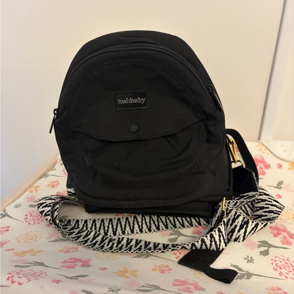 Tushbaby Handbags - Tushbaby - Black with Patterned Strap